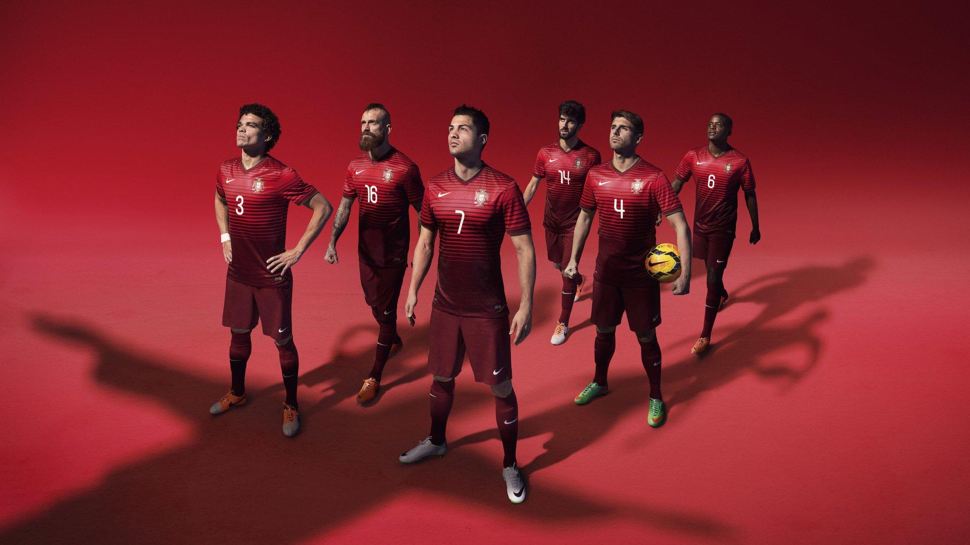 曼城主场横扫皇马 提前锁定淘汰赛席位